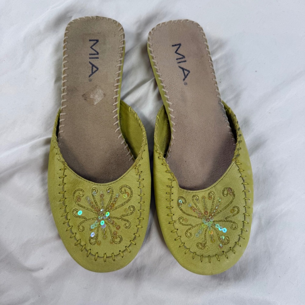 Vintage MIA Flow Lime Green Leather Embroidered Sequin Flat Slide Mules Size 9M